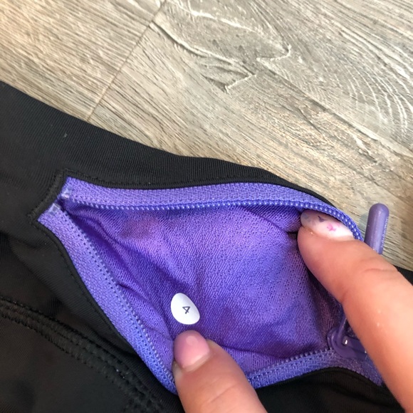 đź’•LULULEMON Ruffle Crop Legging - Picture 7 of 8